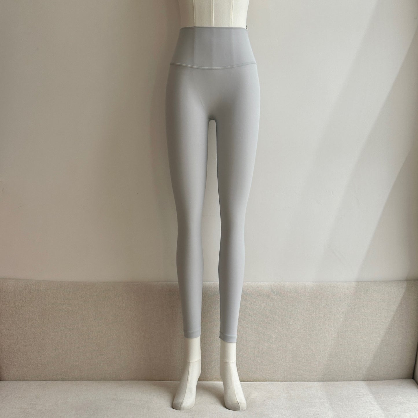 Grey Zip-Up Hoodie & High-Waist Yoga Leggings Set – Slim Fit Activewear 2-Piece Workout Outfit
